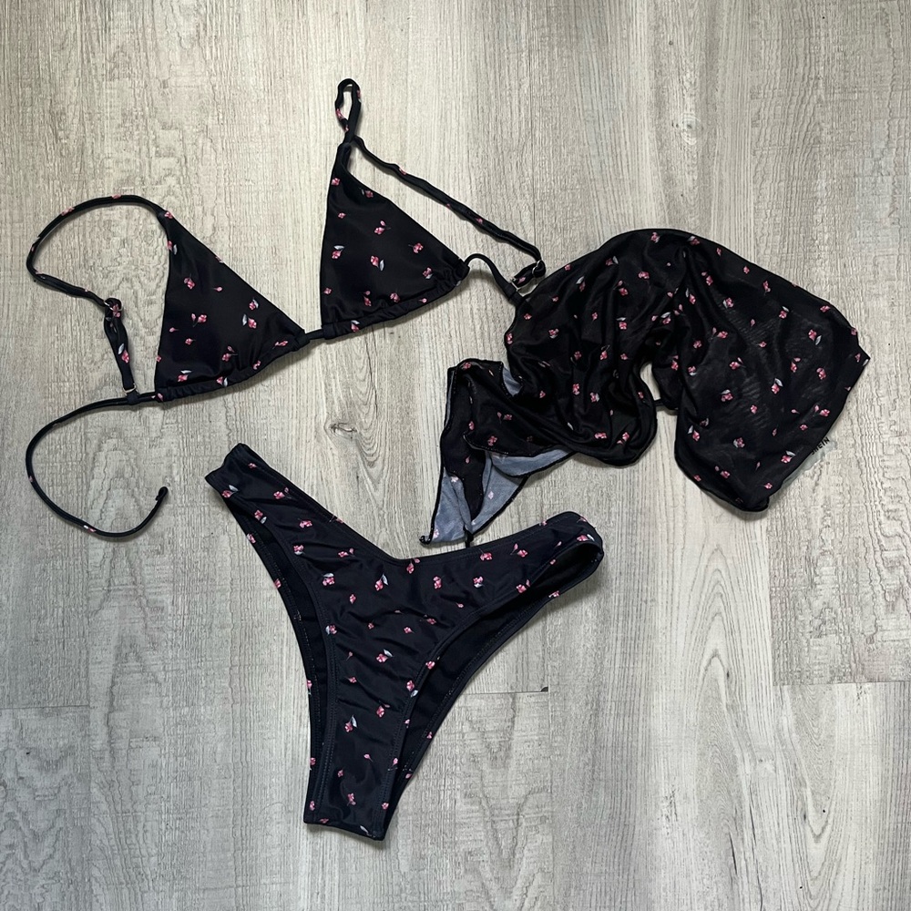 Shien XS Black Floral Bikini Set!